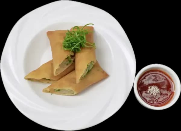Crispy Shrimp & Yellow Chive Spring Rolls