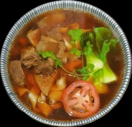 Deluxe Beef Trio Noodle Soup